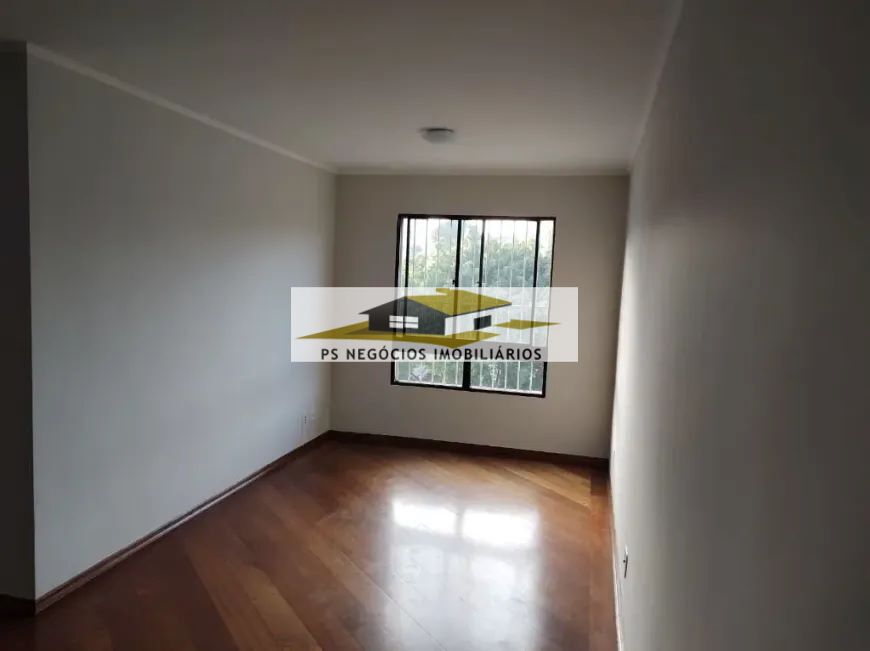 Apartamento à venda com 3 quartos, 70m² - Foto 1