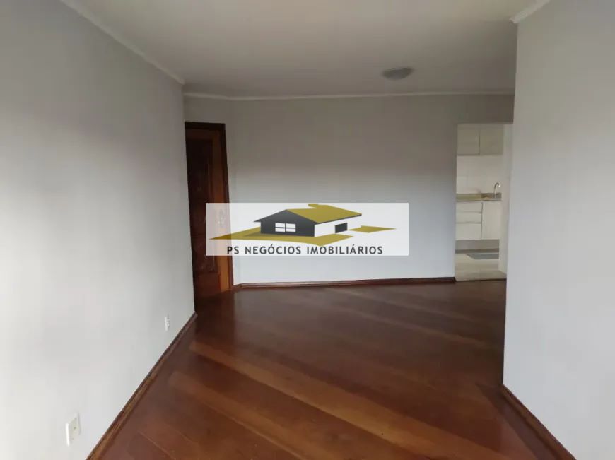 Apartamento à venda com 3 quartos, 70m² - Foto 3