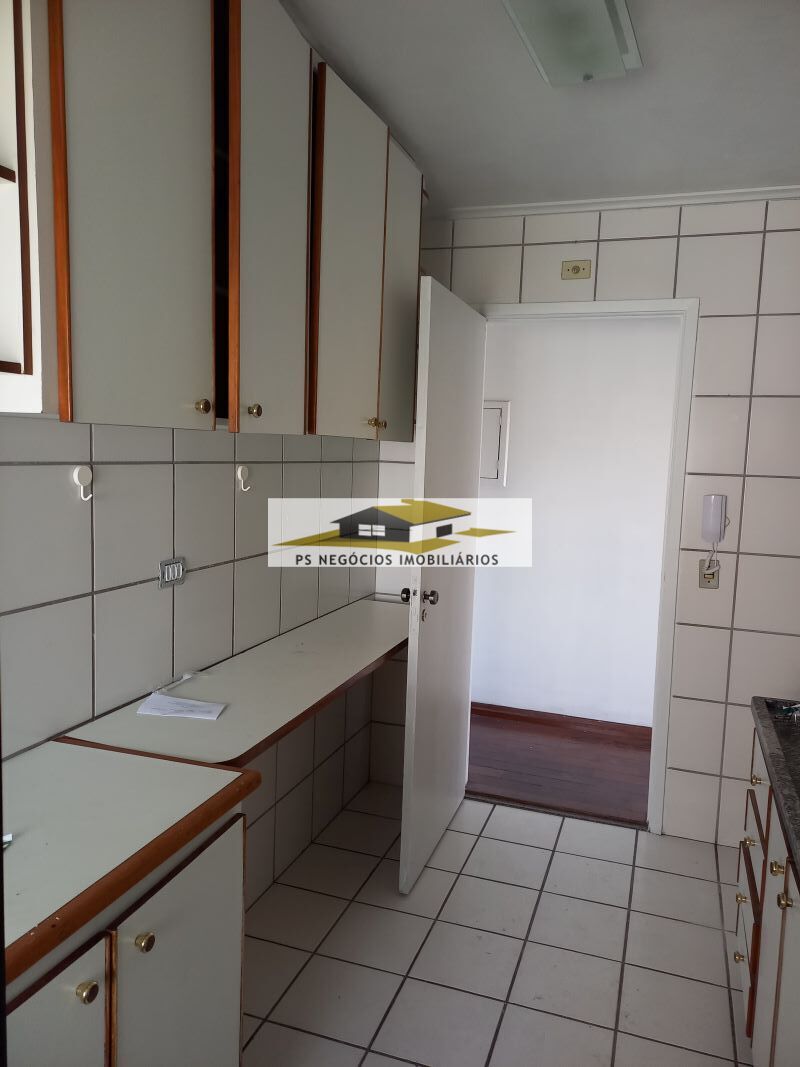 Apartamento à venda com 3 quartos, 72m² - Foto 17