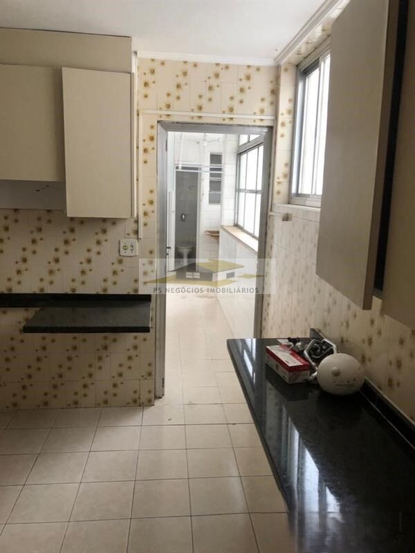 Apartamento à venda com 3 quartos, 140m² - Foto 6