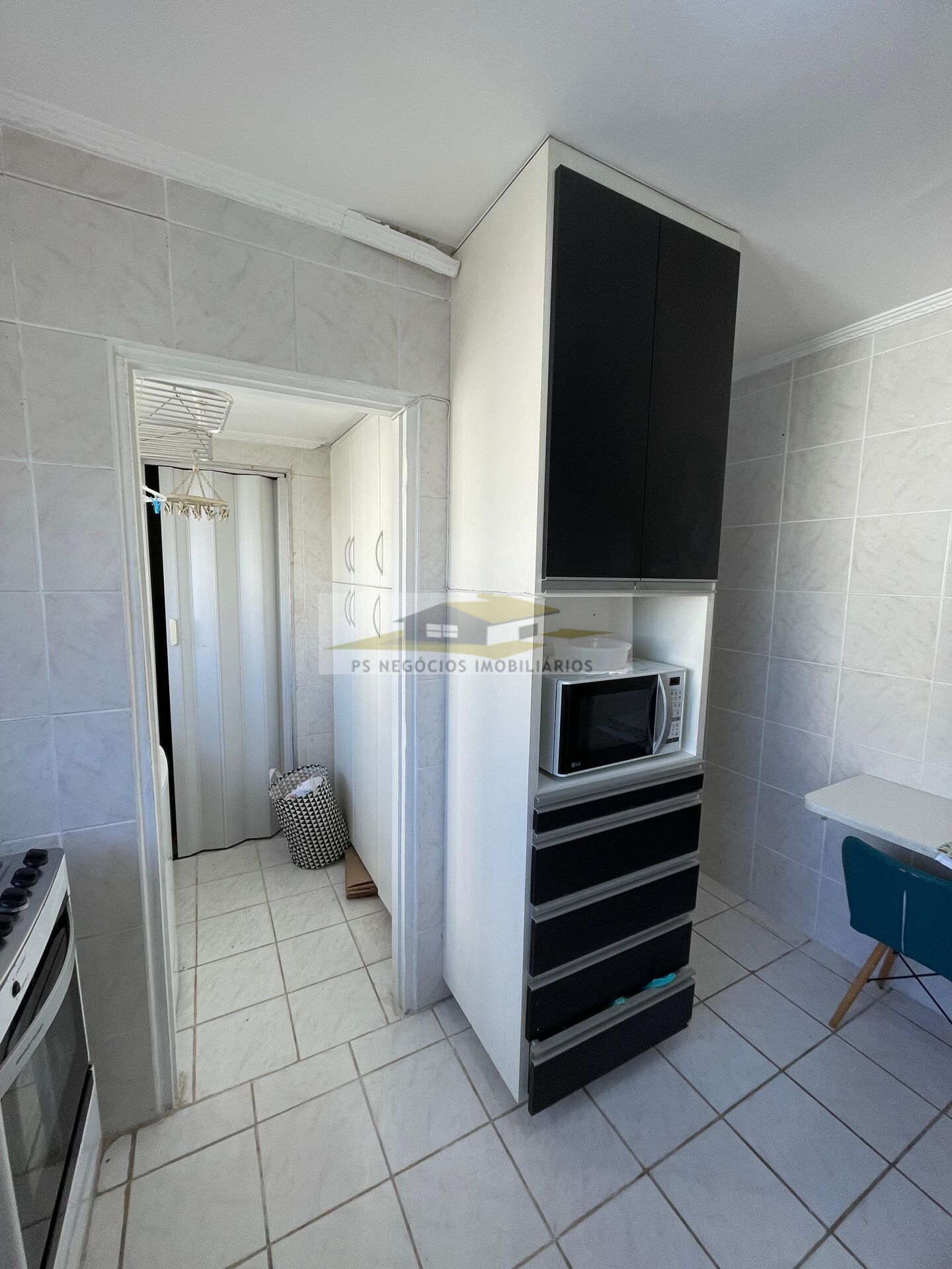 Apartamento à venda com 2 quartos, 57m² - Foto 18