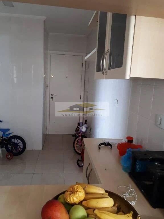 Apartamento à venda com 3 quartos, 137m² - Foto 12