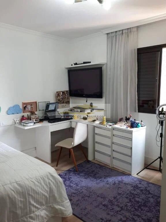 Apartamento à venda com 3 quartos, 137m² - Foto 27