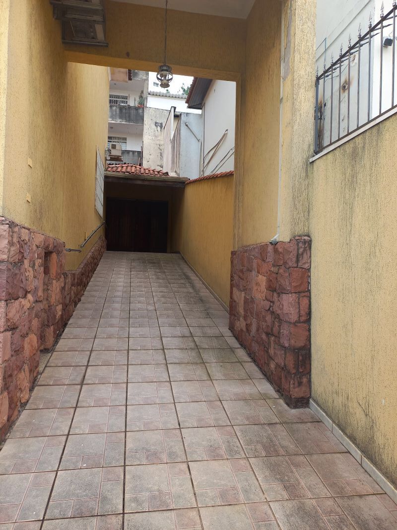 Sobrado à venda com 3 quartos, 240m² - Foto 46