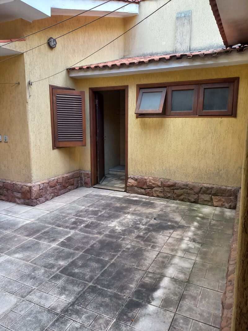 Sobrado à venda com 3 quartos, 240m² - Foto 43