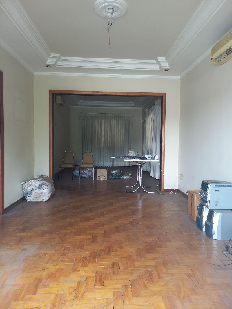 Sobrado à venda com 3 quartos, 240m² - Foto 1