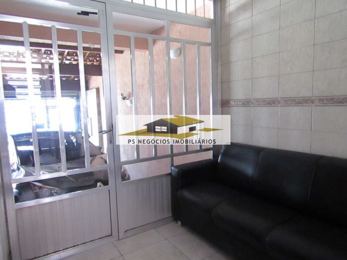 Casa, 3 quartos, 104 m² - Foto 2