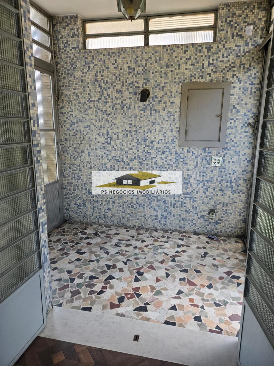 Casa, 2 quartos, 244 m² - Foto 2