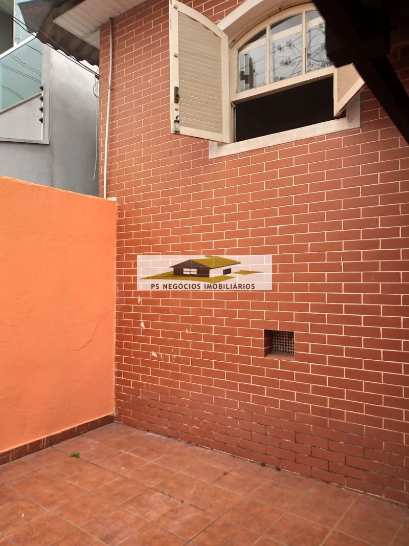 Casa à venda com 3 quartos, 200m² - Foto 16