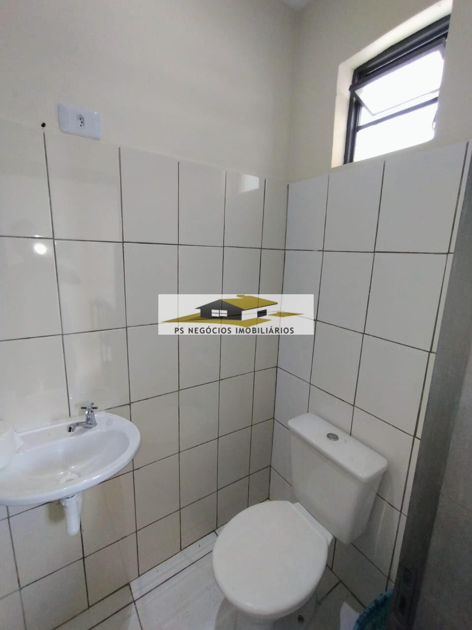 Prédio Inteiro para alugar com 9 quartos, 248m² - Foto 32