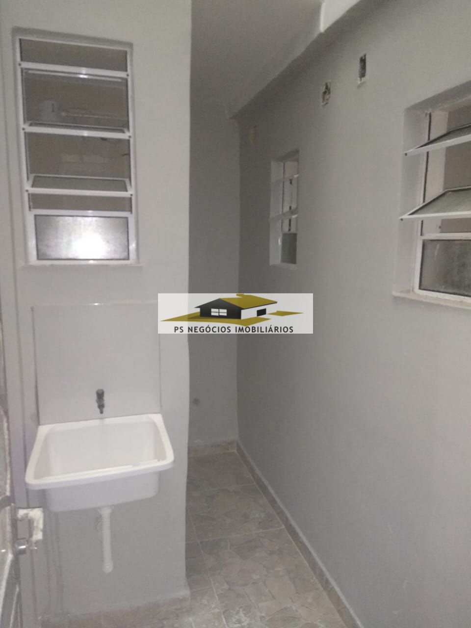 Prédio Inteiro para alugar com 9 quartos, 248m² - Foto 31