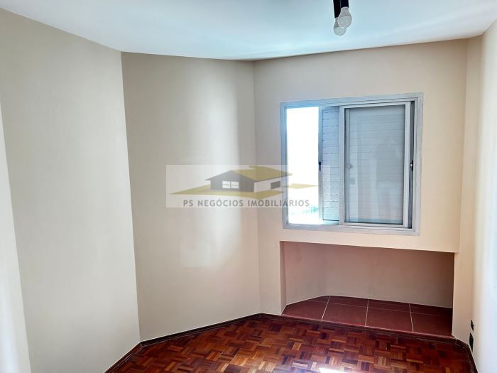 Apartamento para alugar com 3 quartos, 88m² - Foto 15