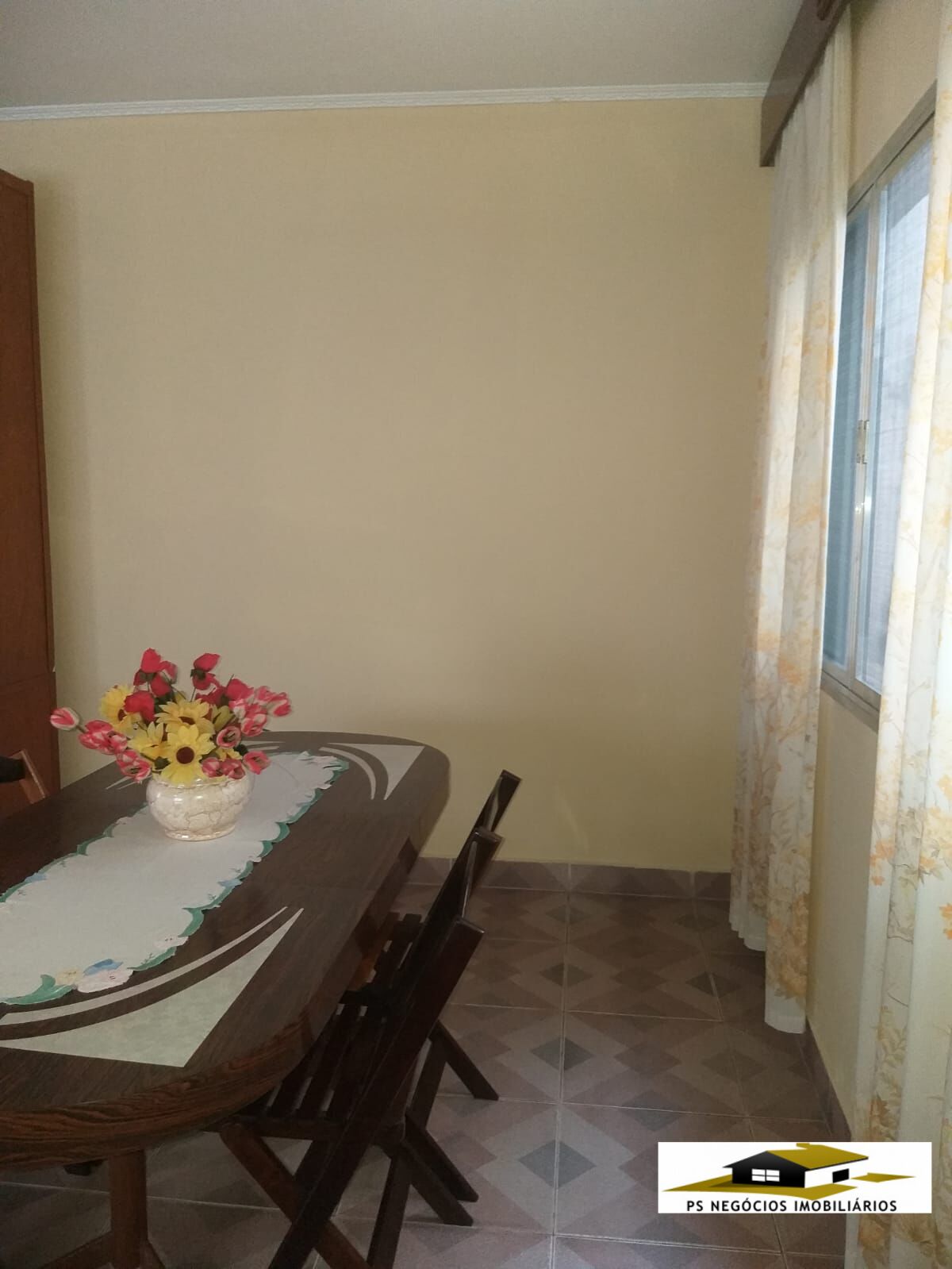 Casa à venda com 3 quartos, 200m² - Foto 17