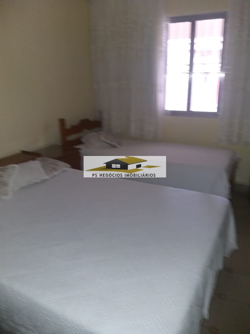 Casa à venda com 3 quartos, 200m² - Foto 14