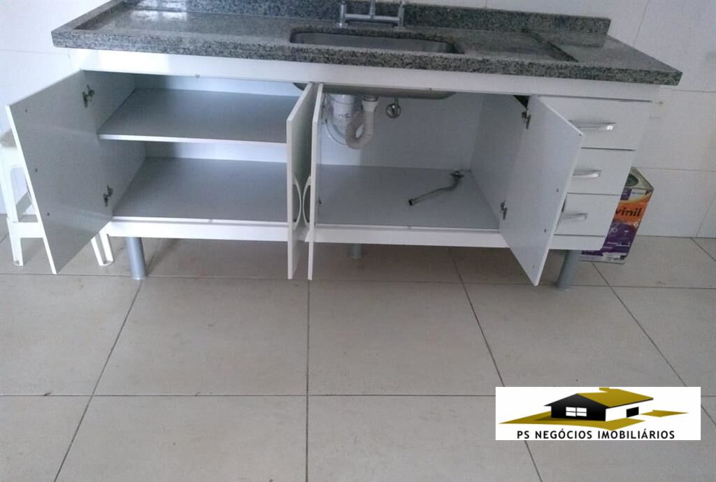 Apartamento à venda com 2 quartos, 70m² - Foto 4