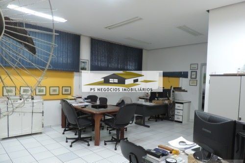 Prédio Inteiro para alugar com 5 quartos, 416m² - Foto 17