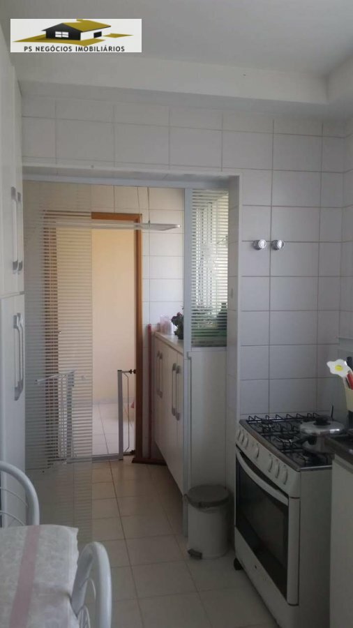 Apartamento à venda com 3 quartos, 134m² - Foto 11