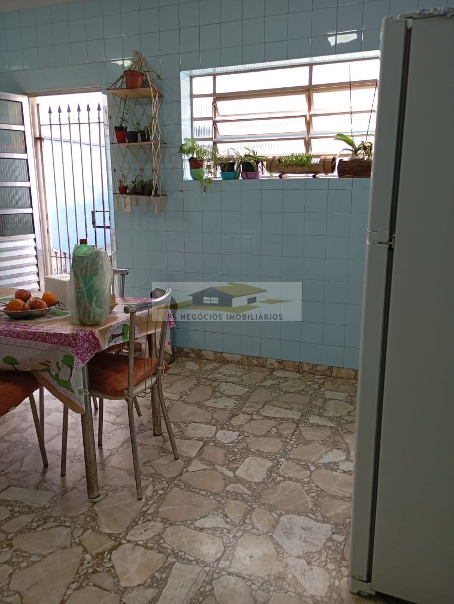 Sobrado à venda com 5 quartos, 218m² - Foto 31