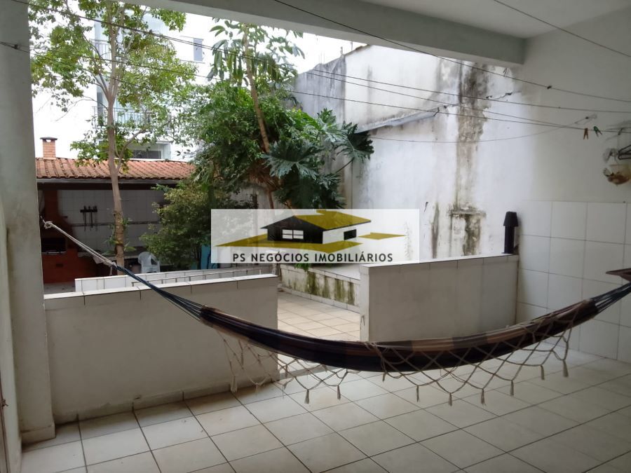 Sobrado à venda com 5 quartos, 218m² - Foto 2