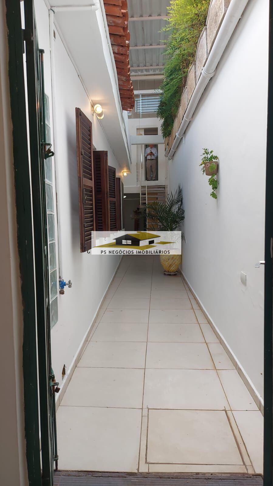 Casa à venda com 4 quartos, 352m² - Foto 12