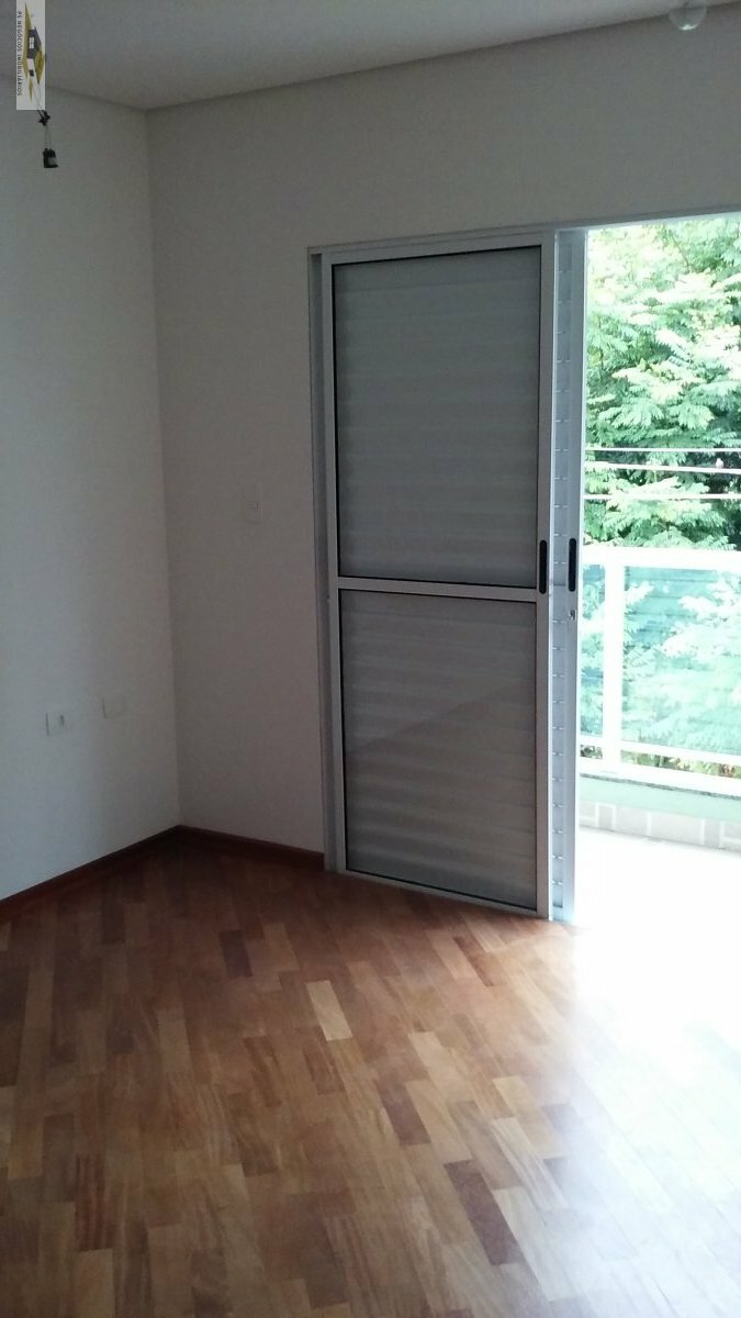 Sobrado à venda com 3 quartos, 170m² - Foto 17