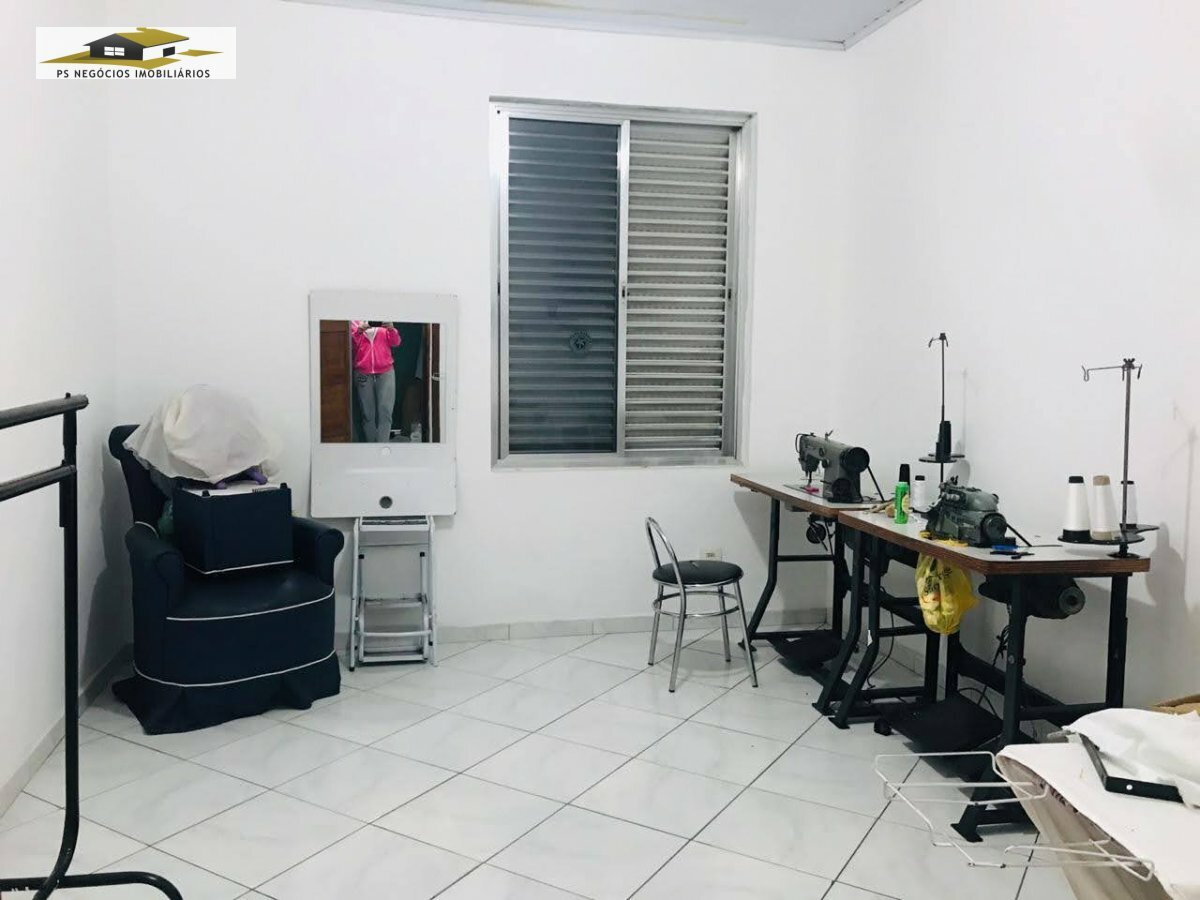 Apartamento à venda com 2 quartos, 75m² - Foto 15