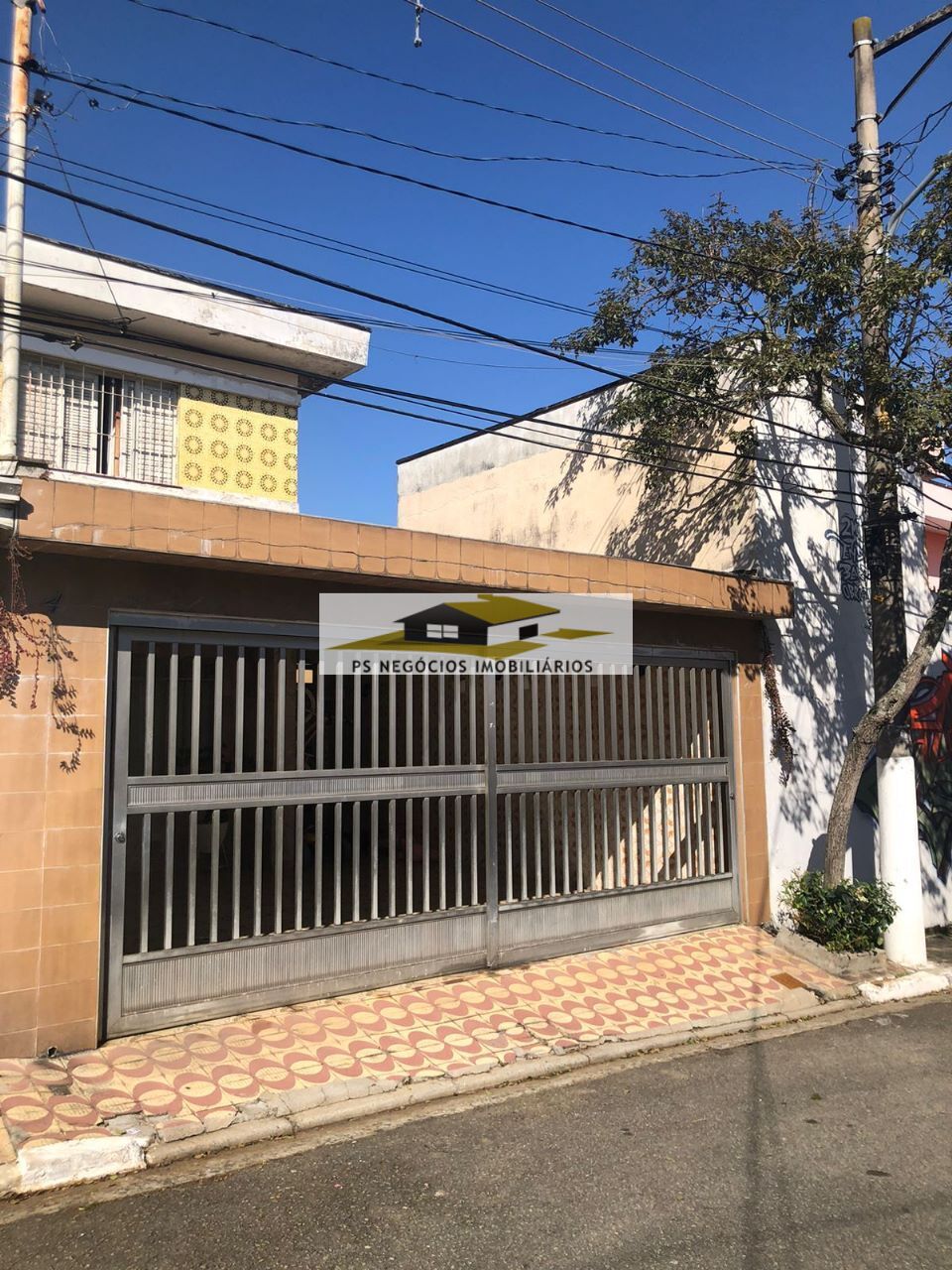 Sobrado à venda com 2 quartos, 117m² - Foto 1