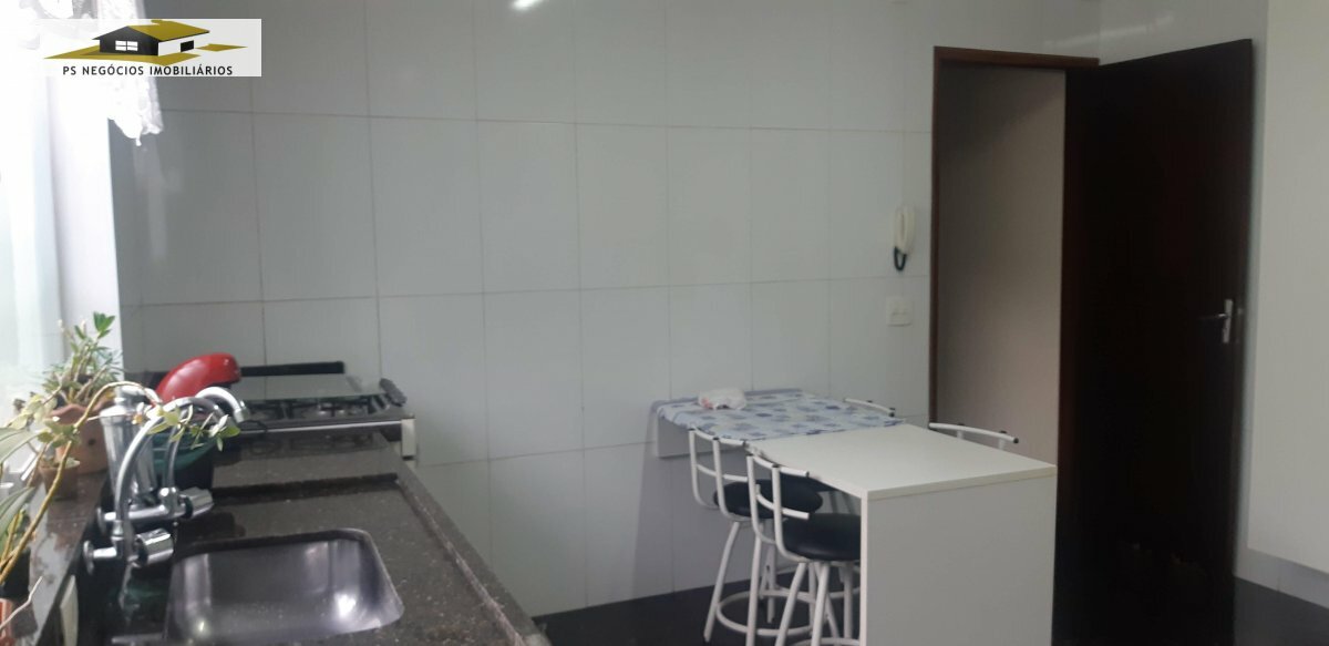 Apartamento à venda com 3 quartos, 150m² - Foto 6