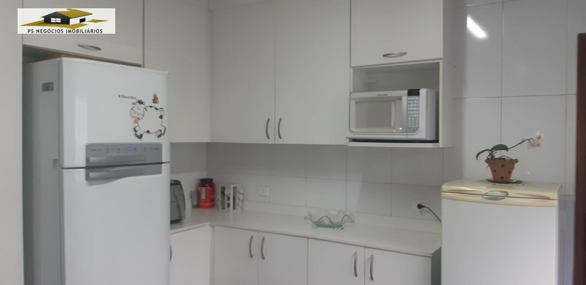 Apartamento à venda com 3 quartos, 150m² - Foto 7