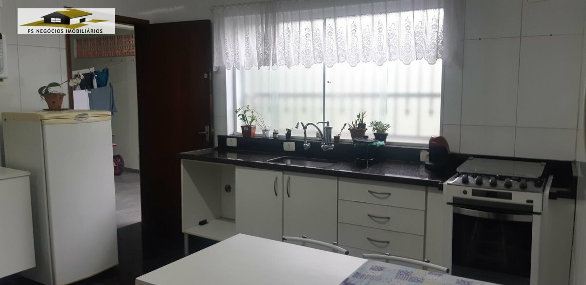 Apartamento à venda com 3 quartos, 150m² - Foto 5