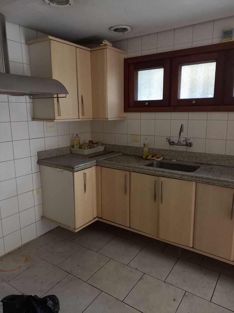 Sobrado à venda com 3 quartos, 240m² - Foto 11