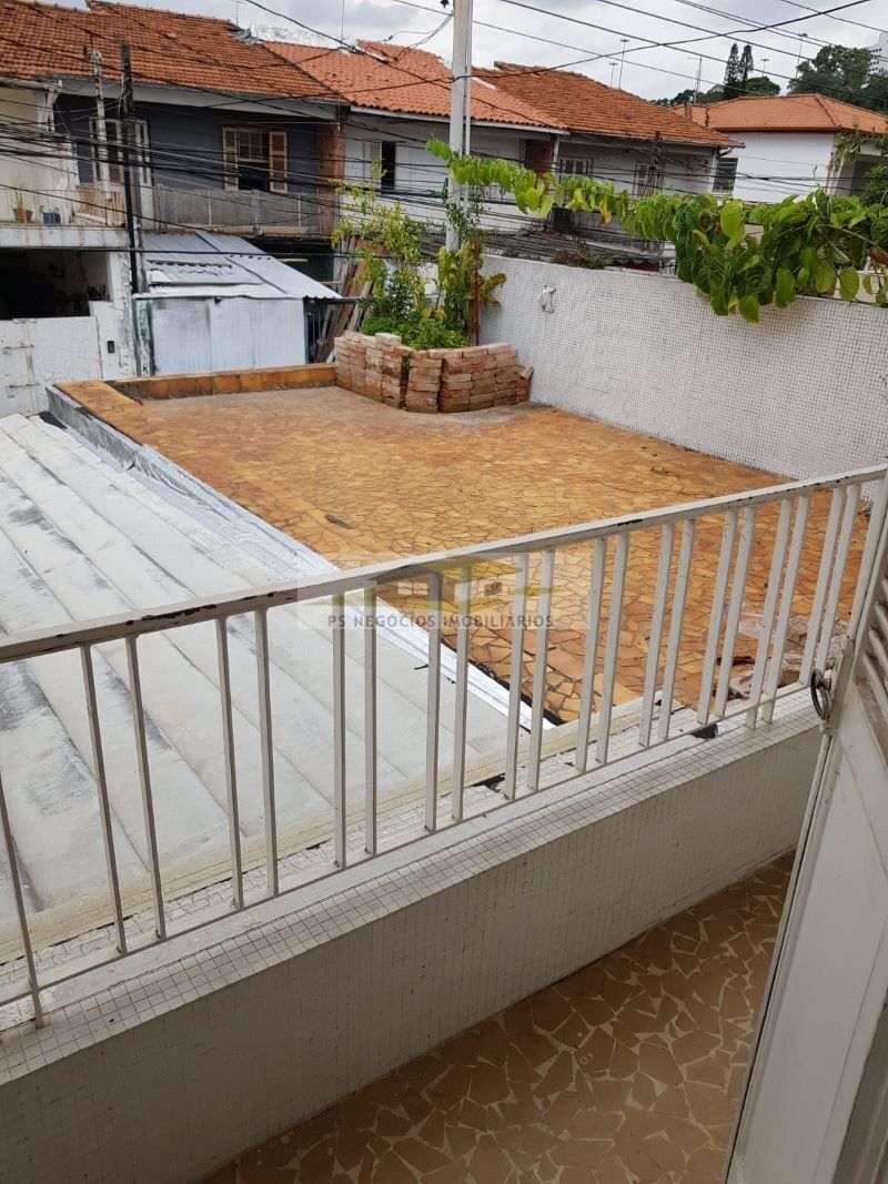 Sobrado à venda com 2 quartos, 180m² - Foto 11