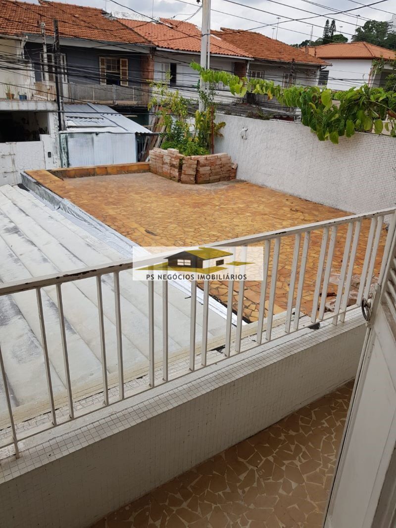 Sobrado à venda com 2 quartos, 180m² - Foto 11