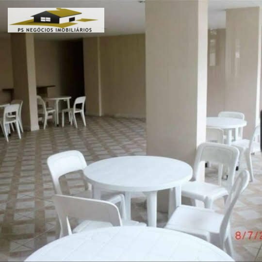 Apartamento à venda com 2 quartos, 56m² - Foto 18