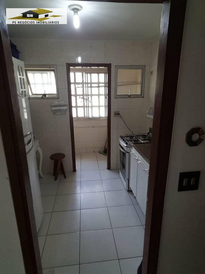 Apartamento à venda com 2 quartos, 56m² - Foto 11