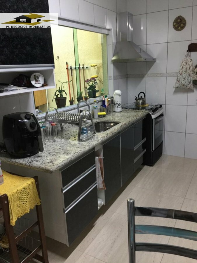 Casa de Condomínio à venda com 3 quartos, 110m² - Foto 3