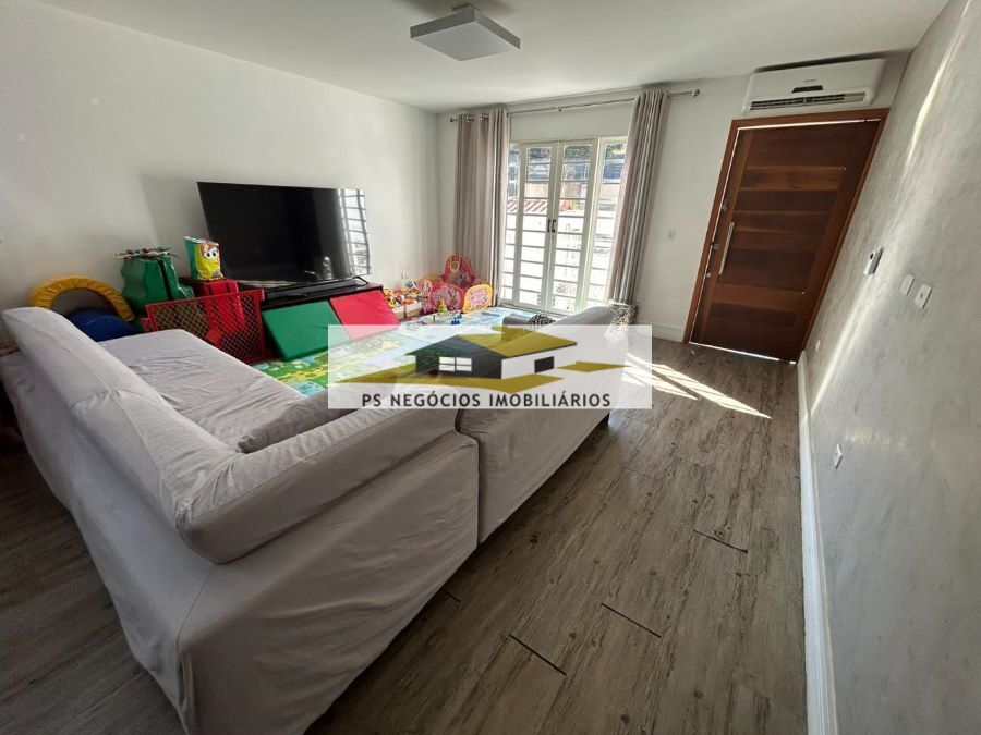 Sobrado à venda com 3 quartos, 243m² - Foto 3