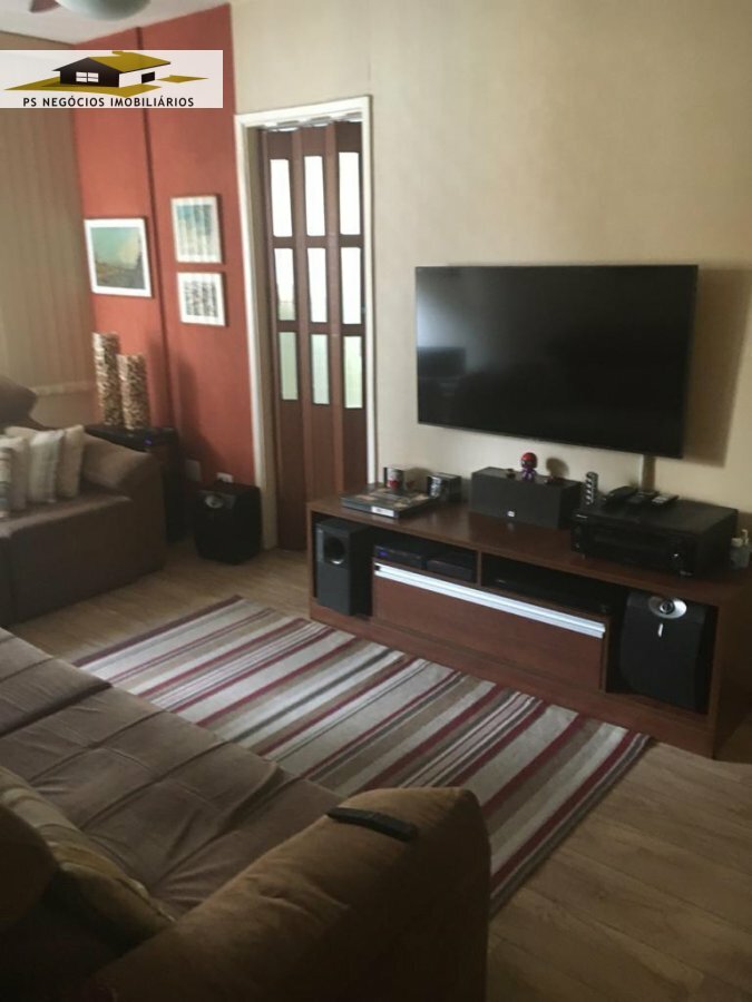 Apartamento à venda com 2 quartos, 70m² - Foto 2