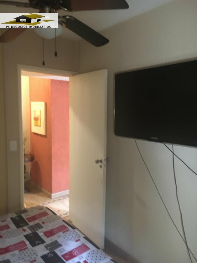 Apartamento à venda com 2 quartos, 70m² - Foto 18