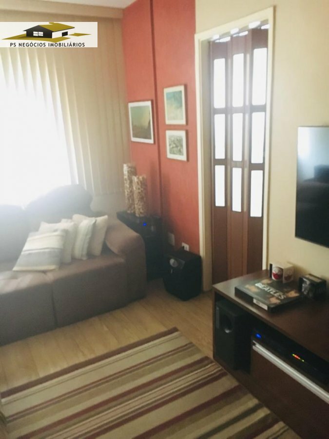 Apartamento à venda com 2 quartos, 70m² - Foto 4