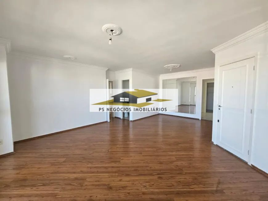 Apartamento à venda com 3 quartos, 127m² - Foto 1