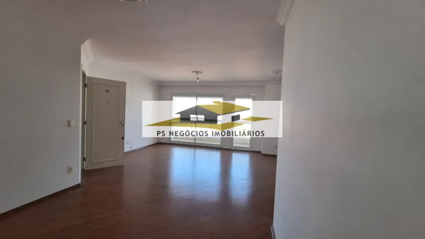 Apartamento à venda com 3 quartos, 127m² - Foto 2