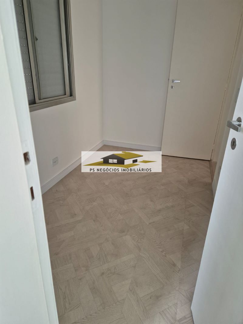 Apartamento para alugar com 3 quartos, 75m² - Foto 13