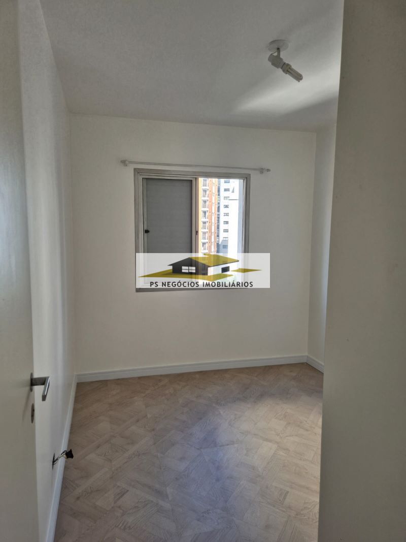 Apartamento para alugar com 3 quartos, 75m² - Foto 18