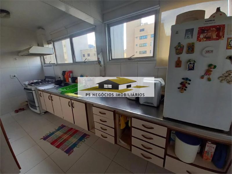 Apartamento à venda com 3 quartos, 121m² - Foto 9