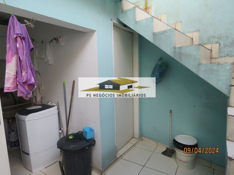 Sobrado à venda com 2 quartos, 120m² - Foto 41