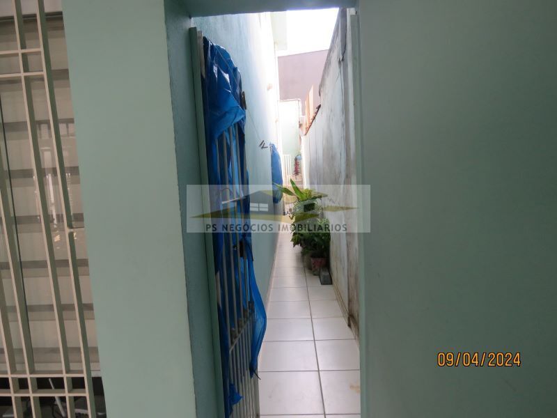 Sobrado à venda com 2 quartos, 120m² - Foto 47