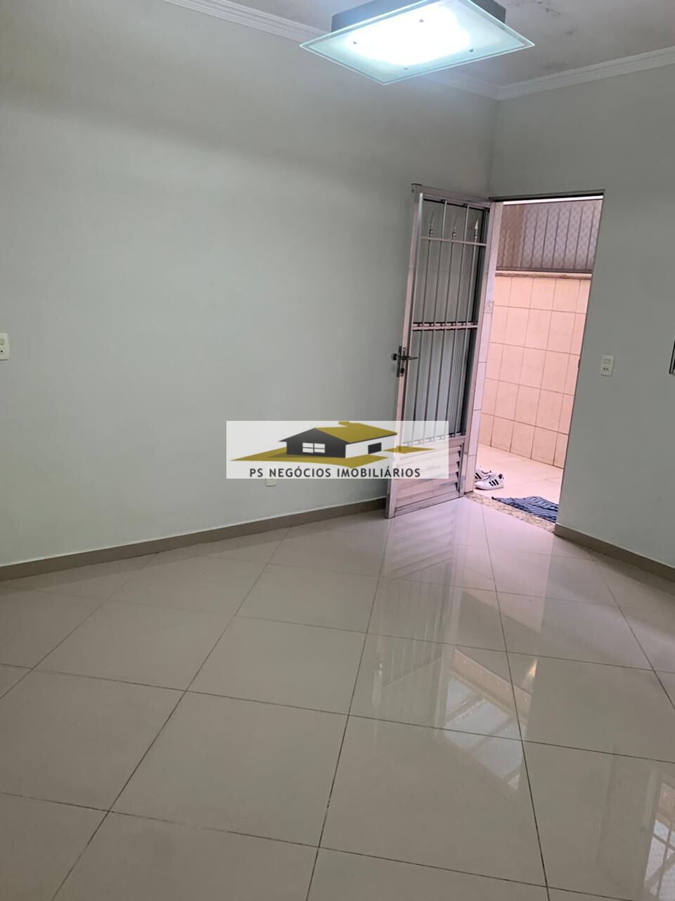 Casa à venda com 2 quartos, 211m² - Foto 7