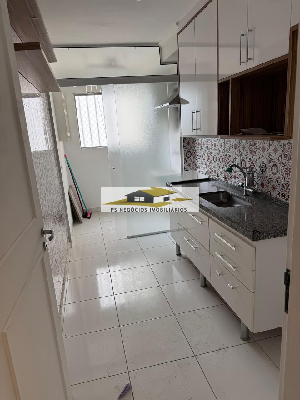 Apartamento à venda com 3 quartos, 61m² - Foto 22