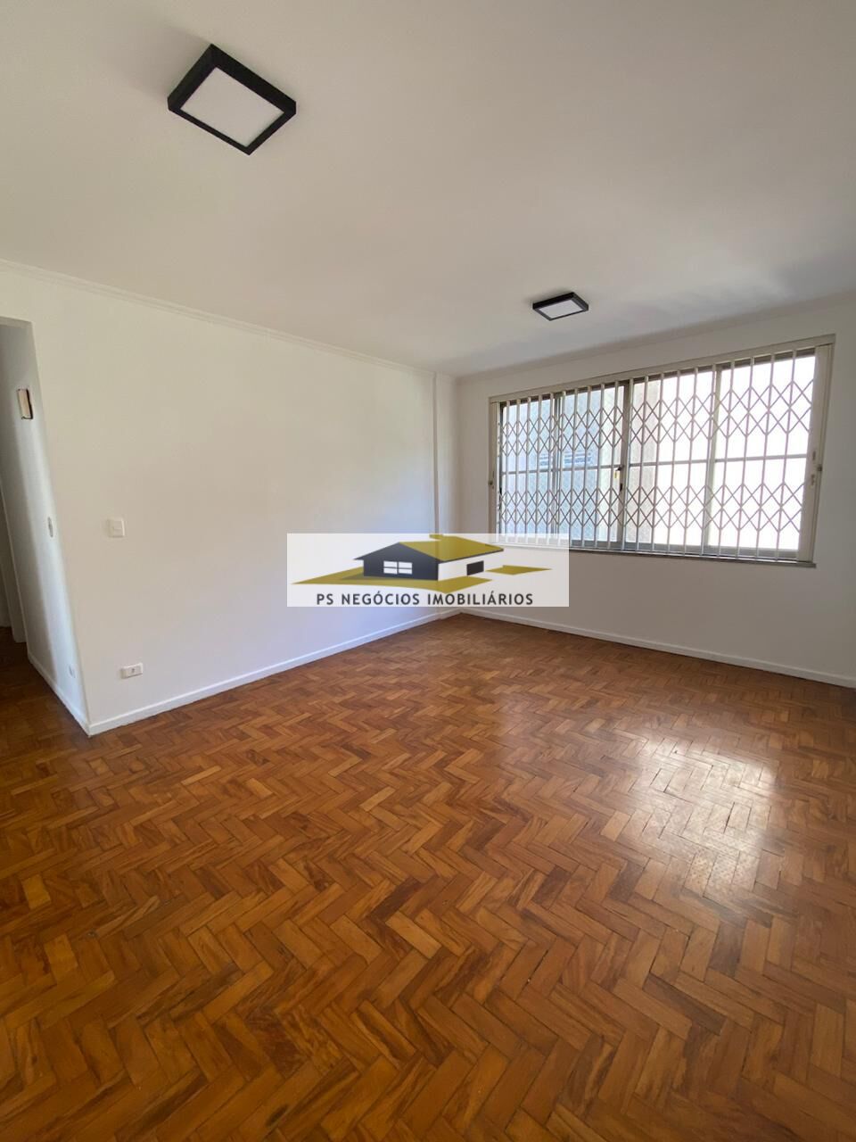 Apartamento à venda com 3 quartos, 116m² - Foto 1